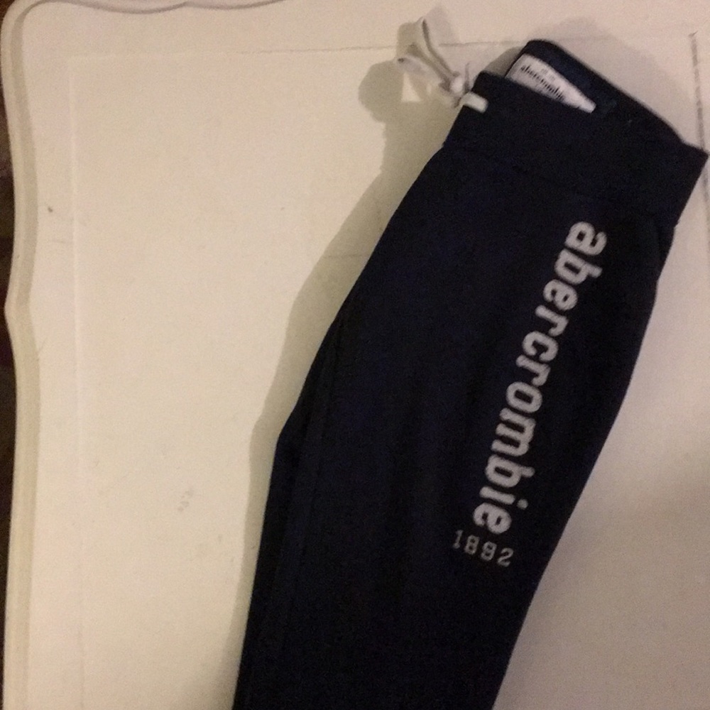 Abercrombie Kids Navy blue fleece lined sweatpants